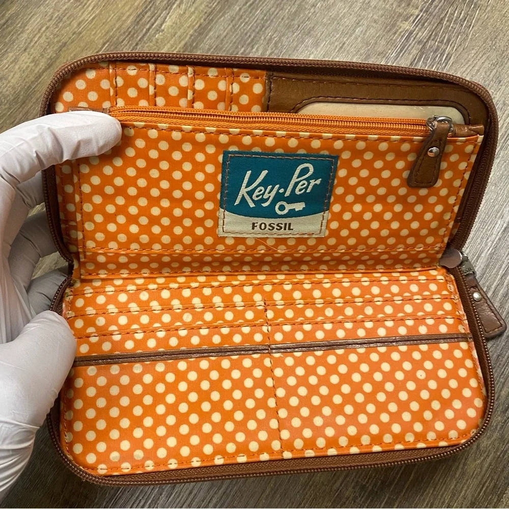 Fossil Colorful Feather Pattern Zip Around Wallet Card Check‎ Receipt Holder